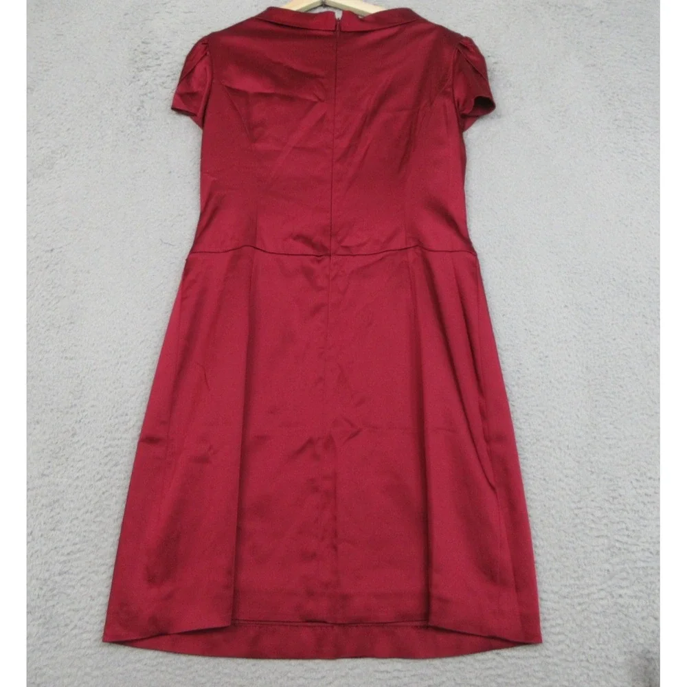 Jones New York Satin Dress Womens 12 Red Short Sleeve Jewel Neck Party Cocktail - Picture 2 of 16